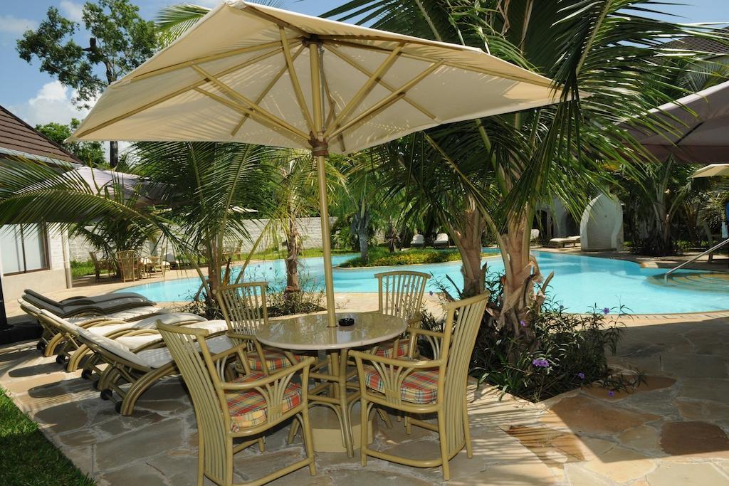 Lotfa Resort Diani Playa de Diani Exterior foto